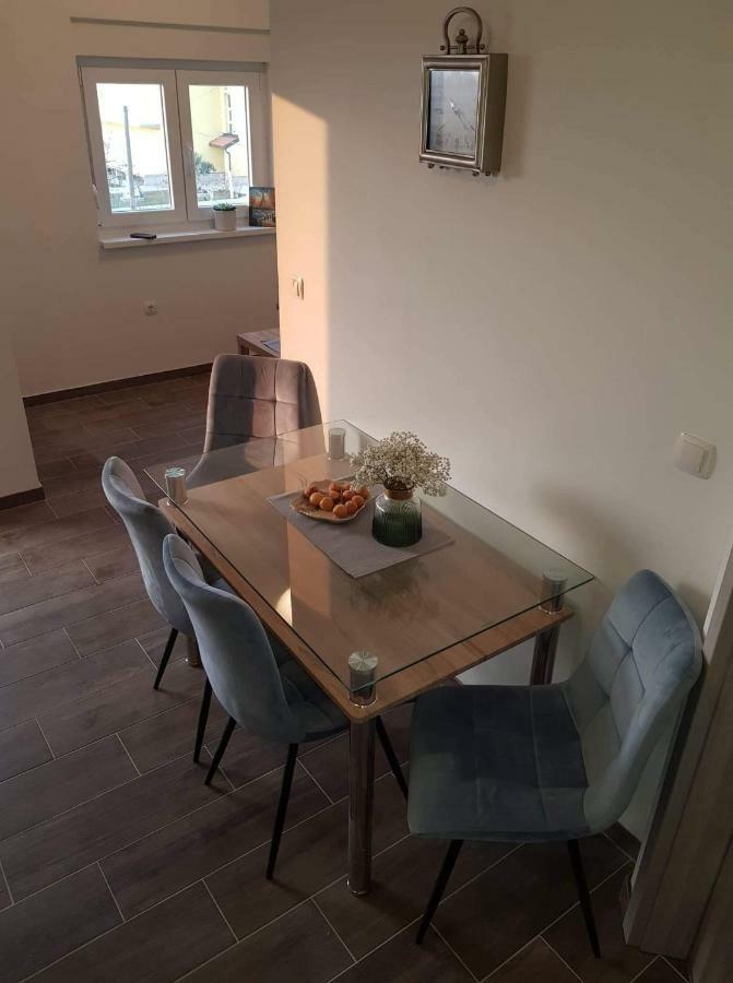 Apartmani Luce I Miho 닌 외부 사진